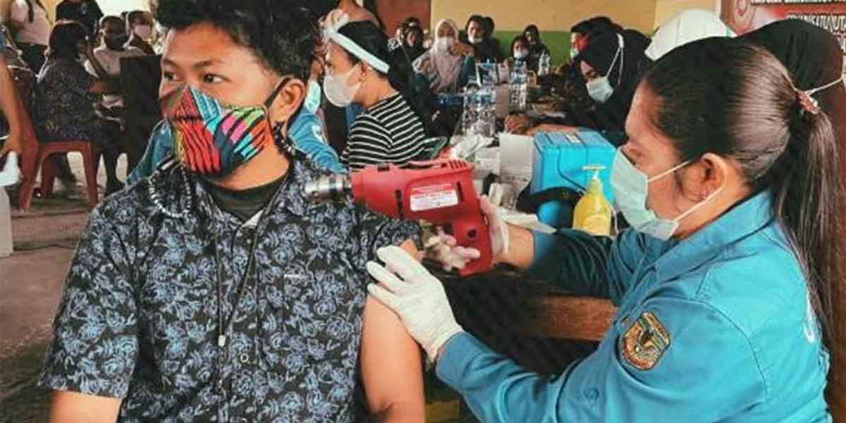 bergejala-setelah-vaksin-ini-cara-lapornya